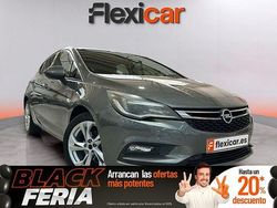 Gris / plata Usado 2017 Opel Astra Dynamic Berlina | 12.490 € (Un poco caro)