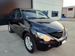 Negro Usado 2008 Ssangyong Actyon SUV | 5900 € (Precio justo)