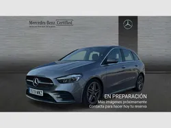 Gris Usado 2024 Mercedes B200 Monovolumen | 32.990 € (Precio justo)
