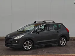 Gris / plata Usado 2012 Peugeot 3008 Active Berlina | 8000 € (Precio justo)