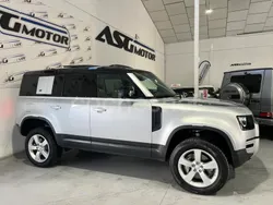 Gris / plata Usado 2020 Land Rover Defender First Edition SUV | 64.900 € (Buen precio)