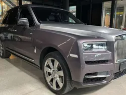 Gris Usado 2019 Rolls Royce Cullinan SUV | 389.900 €