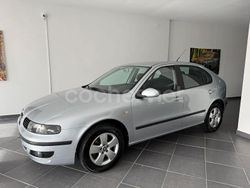 Gris / plata Usado 2005 Seat Leon Berlina | 4800 € (Un poco caro)