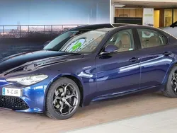 Azul Usado 2017 Alfa Romeo Giulia Veloce Berlina | 19.999 € (Super precio)