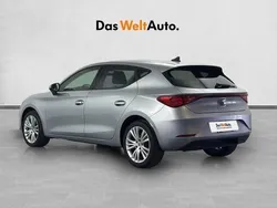 Gris plata Usado 2024 Seat Leon Style Berlina | 23.000 € (Super precio)