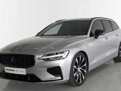 Plateado Usado 2024 Volvo V60 Plus Familiar | 43.375 € (Caro)