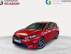 Rojo Usado 2023 Kia Ceed Familiar | 17.000 € (Precio justo)