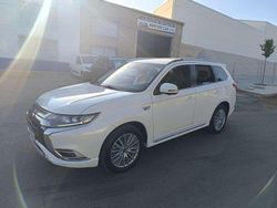 Blanco Usado 2018 Mitsubishi Outlander P-HEV SUV | 17.000 € (Precio justo)