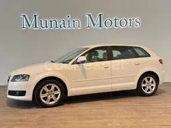 Blanco Usado 2010 Audi A3 Sportback Attraction Berlina | 6990 € (Precio justo)