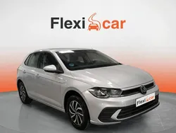 Gris Usado 2024 VW Polo Life Berlina | 16.990 € (Buen precio)