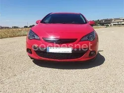 Rojo Usado 2012 Opel Astra GTC Sportive Berlina | 5900 € (Super precio)