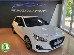 Blanco Usado 2018 Hyundai i30 GO! Utilitario | 14.400 € (Precio justo)
