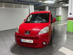 Rojo Usado 2011 Peugeot Partner Monovolumen | 5900 €