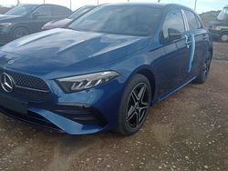 Azul Usado 2023 Mercedes A250 Advanced Berlina | 54.235 €
