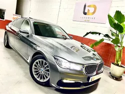 Gris / plata Usado 2017 BMW 730 Berlina | 32.200 € (Precio justo)