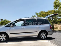 Gris / plata Usado 2005 Ford Galaxy Ghia Monovolumen | 3800 €