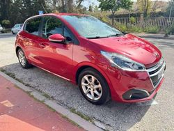 Burdeos Usado 2015 Peugeot 208 Access Utilitario | 8499 € (Precio justo)