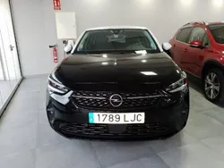 Negro Usado 2020 Opel Corsa-e Elegance Utilitario | 23.900 €