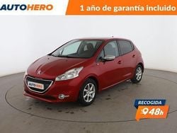Rojo Usado 2014 Peugeot 208 Style Utilitario | 7399 € (Precio justo)