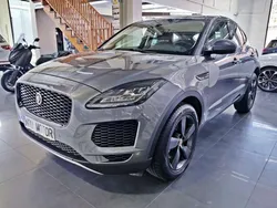Gris plata Usado 2018 Jaguar E-Pace S SUV | 19.900 € (Precio justo)
