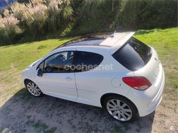 Blanco Usado 2009 Peugeot 207 GTi Berlina | 4500 € (Caro)