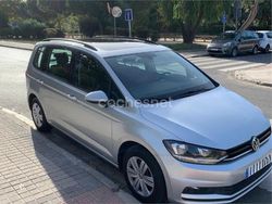 Gris / plata Usado 2018 VW Touran Advance Monovolumen | 12.900 € (Super precio)