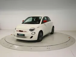 Blanco Usado 2022 Fiat 500e Red Berlina | 17.095 € (Un poco caro)