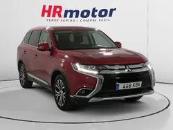Rojo Usado 2017 Mitsubishi Outlander Motion SUV | 16.890 € (Precio justo)