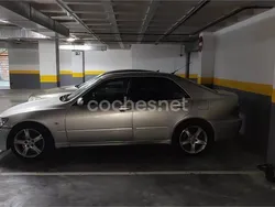 Lexus IS300