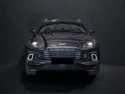Negro Usado 2023 Aston Martin DBX SUV | 157.500 €