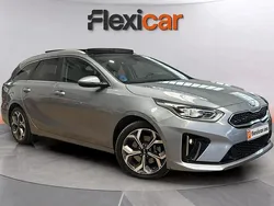 Gris Usado 2022 Kia Ceed GT-Line Familiar | 19.390 € (Un poco caro)