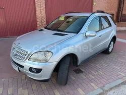 Gris / plata Usado 2007 Mercedes ML350 SUV | 9500 € (Precio justo)
