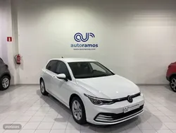 Blanco Usado 2020 VW Golf VIII Life Berlina | 23.425 € (Buen precio)