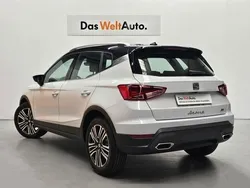 Blanco Usado 2024 Seat Arona FR SUV | 19.900 € (Precio justo)