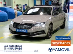 Gris / plata Usado 2020 Skoda Superb SportLine Familiar | 26.950 €