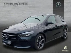 Negro Usado 2021 Mercedes B180 Monovolumen | 25.900 € (Precio justo)