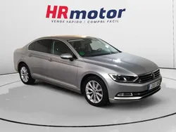 Gris Usado 2015 VW Passat Advance Berlina | 13.890 € (Buen precio)
