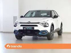 Blanco Usado 2022 Citroën e-C4 Feel Berlina | 31.500 € (Un poco caro)