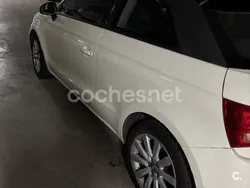 Blanco Usado 2012 Audi A1 Ambition Utilitario | 11.000 € (Precio justo)