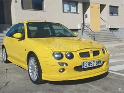 Amarillo Usado 2002 MG ZR Utilitario | 4500 €