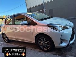 Gris / plata Usado 2019 Toyota Yaris Active Berlina | 13.000 € (Precio justo)