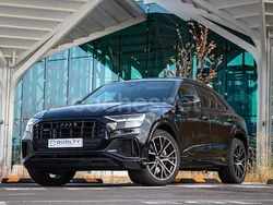 Negro Usado 2023 Audi Q8 Ambiente SUV | 75.500 € (Un poco caro)