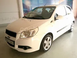 Blanco Usado 2008 Chevrolet Aveo LS Berlina | 2710 € (Precio justo)