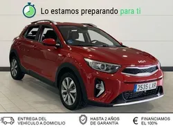 Rojo Usado 2022 Kia Stonic SUV | 18.500 € (Precio justo)