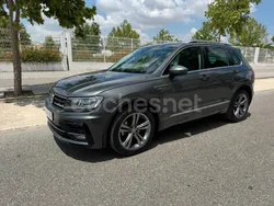 Gris / plata Usado 2020 VW Tiguan R-line SUV | 23.900 € (Precio justo)