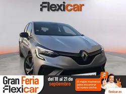 Gris Usado 2022 Renault Clio V Zen Utilitario | 16.190 € (Precio justo)