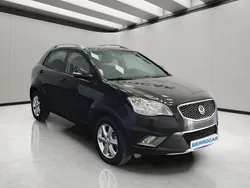 Negro Usado 2011 Ssangyong Korando SUV | 10.750 €