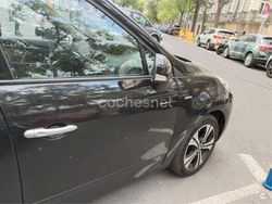 Negro Usado 2012 Renault Grand Scénic III Bose Edition Monovolumen | 4900 € (Buen precio)