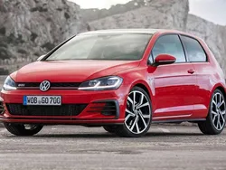Rojo Usado 2018 VW Golf VII GTI Utilitario | 24.990 € (Precio justo)