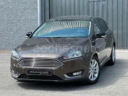 Marrón Usado 2016 Ford Focus Titanium Berlina | 12.000 € (Precio justo)